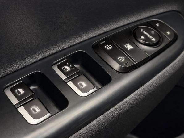 Kia Rio IV с пробегом 2019 года, цена 1 547 000 рублей, 98433 км, хэтчбек, Автокод Объявления