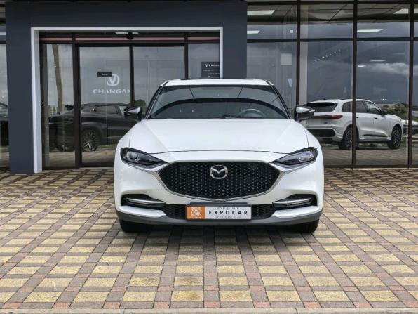 Mazda CX-4 I Рестайлинг с пробегом 2023 года, цена 2 730 000 рублей, 28842 км, внедорожник, Автокод Объявления