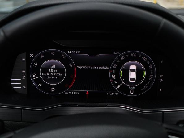 Skoda Superb III Рестайлинг с пробегом 2020 года, цена 2 699 000 рублей, 53940 км, лифтбек, Автокод Объявления