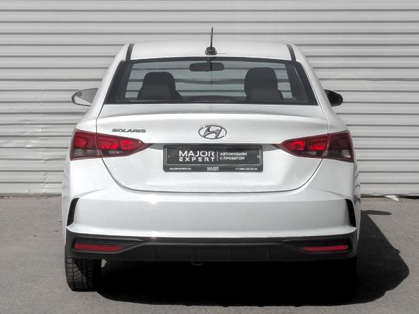 Hyundai Solaris II Рестайлинг с пробегом 2022 года, цена 1 665 000 рублей, 68053 км, седан, Автокод Объявления
