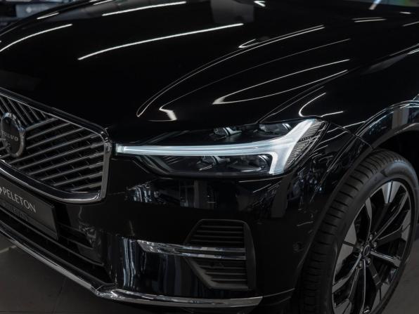 Volvo XC60 II Рестайлинг 2 с пробегом 2025 года, цена 7 450 000 рублей, 633 км, внедорожник, Автокод Объявления