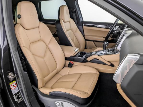 Porsche Cayenne II Рестайлинг (958) с пробегом 2017 года, цена 5 445 500 рублей, 78936 км, внедорожник, Автокод Объявления