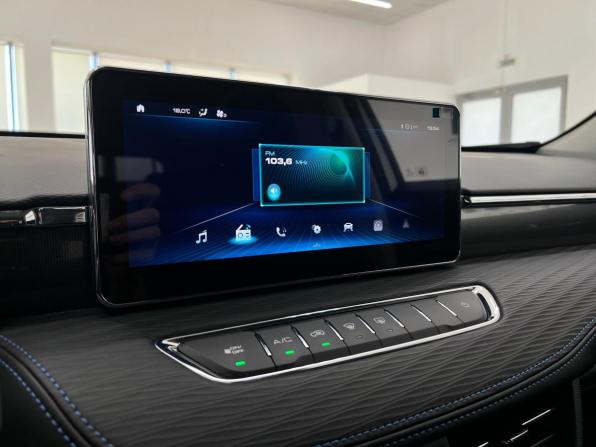 Haval Jolion I Рестайлинг с пробегом 2025 года, цена 2 265 000 рублей, 16741 км, внедорожник, Автокод Объявления