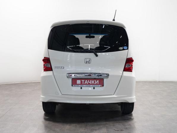 Honda Freed I с пробегом 2010 года, цена 1 150 000 рублей, 109288 км, компактвэн, Автокод Объявления