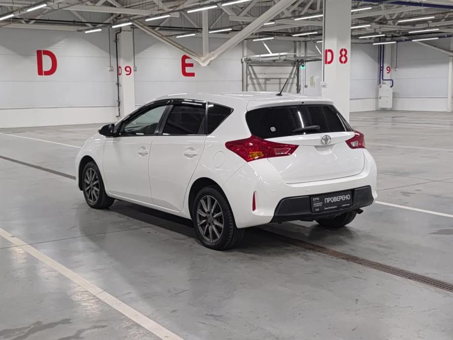 Toyota Auris II Казань  - изображение 8