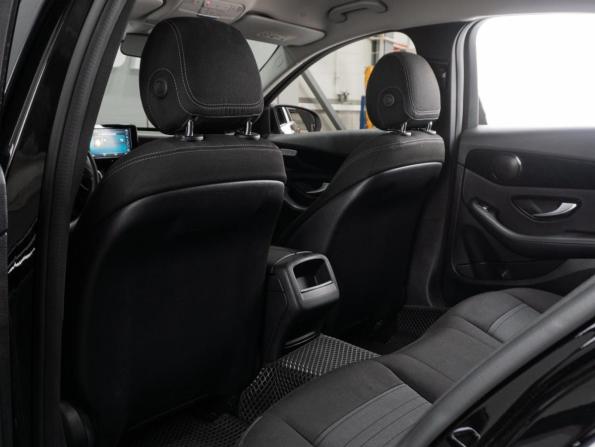 Mercedes-Benz C-Класс IV (W205) Рестайлинг с пробегом 2018 года, цена 2 439 000 рублей, 117724 км, седан, Автокод Объявления