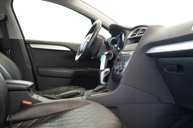 Citroen C4 II Рестайлинг с пробегом 2017 года, цена 1 000 000 рублей, 149585 км, седан, Автокод Объявления
