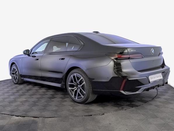 BMW 7 серии VII (G70) с пробегом 2025 года, цена 15 900 000 рублей, 8049 км, седан, Автокод Объявления