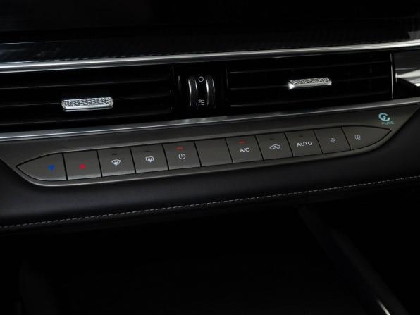 Chery Tiggo 7L I с пробегом 2025 года, цена 2 348 000 рублей, 29062 км, внедорожник, Автокод Объявления