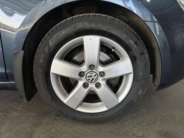 Volkswagen Golf VI с пробегом 2011 года, цена 649 000 рублей, 315798 км, хэтчбек, Автокод Объявления