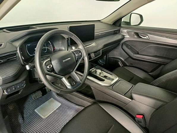 Haval Jolion I с пробегом 2022 года, цена 1 717 000 рублей, 44000 км, внедорожник, Автокод Объявления