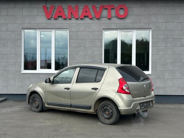 Renault Sandero I с пробегом 2010 года, цена 299 000 рублей, 277800 км, хэтчбек, Автокод Объявления