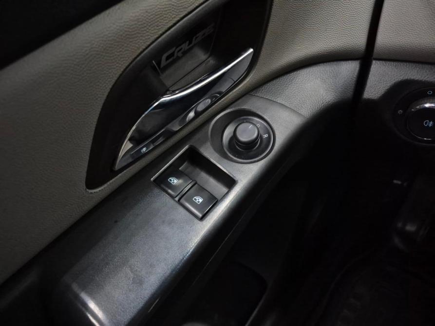 Chevrolet Cruze I Рестайлинг Альметьевск  - изображение 8