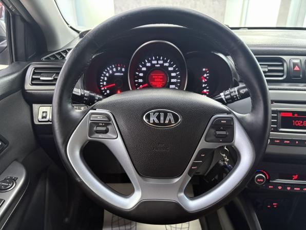 Kia Rio III с пробегом 2015 года, цена 899 000 рублей, 208520 км, седан, Автокод Объявления