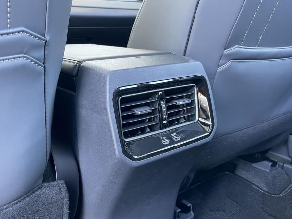 Toyota RAV4 VI (XA60) с пробегом 2026 года, цена 4 469 000 рублей, 41 км, внедорожник, Автокод Объявления