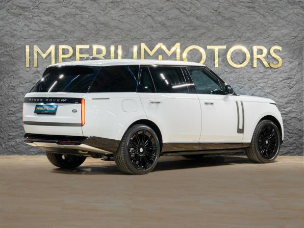 Новый Land Rover Range Rover V 2026 года, цена 21 490 000 рублей, внедорожник, Автокод Объявления