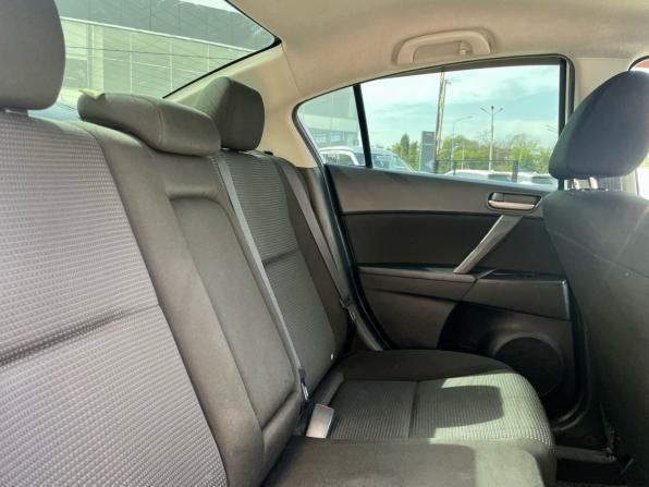 Mazda 3 II (BL) Рестайлинг с пробегом 2013 года, цена 877 000 рублей, 173875 км, седан, Автокод Объявления