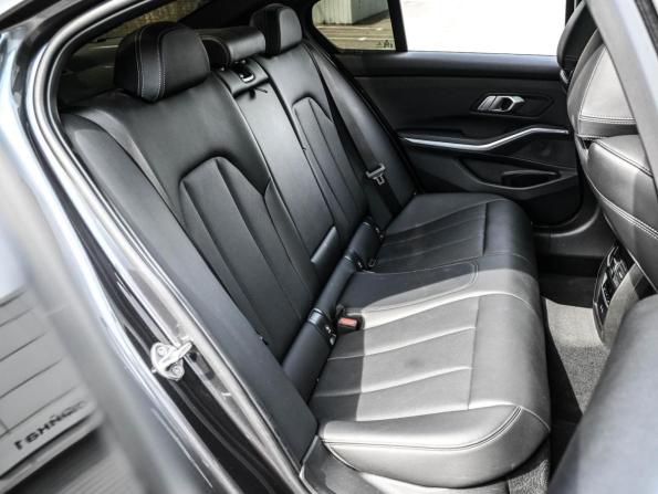 BMW 3 серии VII (G2x) Рестайлинг с пробегом 2022 года, цена 3 699 000 рублей, 96339 км, седан, Автокод Объявления