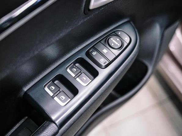 Kia Rio IV с пробегом 2018 года, цена 1 495 000 рублей, 57066 км, седан, Автокод Объявления