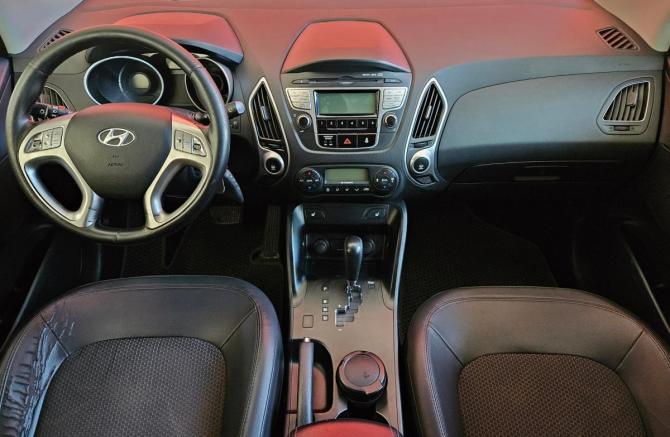 Hyundai ix35 I с пробегом 2012 года, цена 980 000 рублей, 207287 км, внедорожник, Автокод Объявления