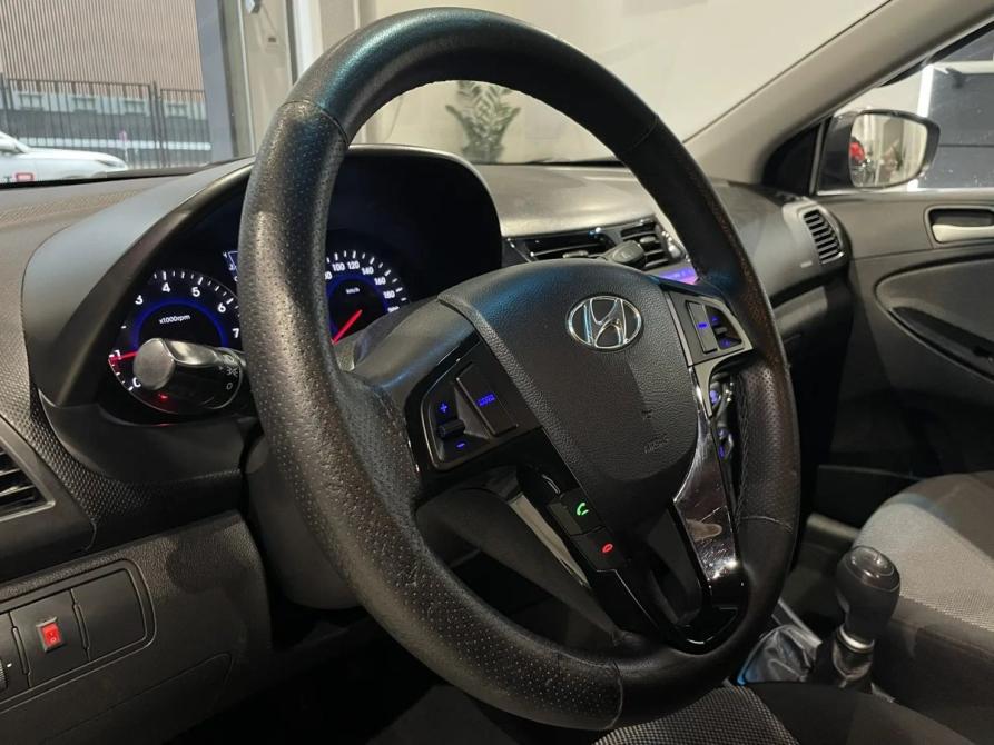 Hyundai Solaris I Москва  - изображение 12