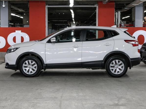 Nissan Qashqai II с пробегом 2017 года, цена 1 327 000 рублей, 211000 км, внедорожник, Автокод Объявления