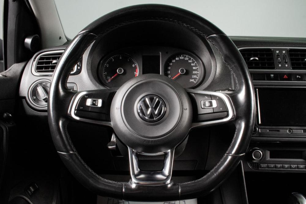 Volkswagen Polo V Рестайлинг Сургут  - изображение 11