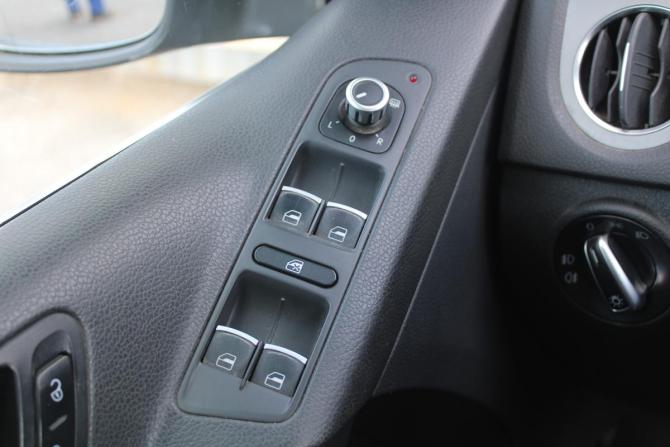 Volkswagen Tiguan I с пробегом 2010 года, цена 1 050 000 рублей, 203000 км, внедорожник, Автокод Объявления