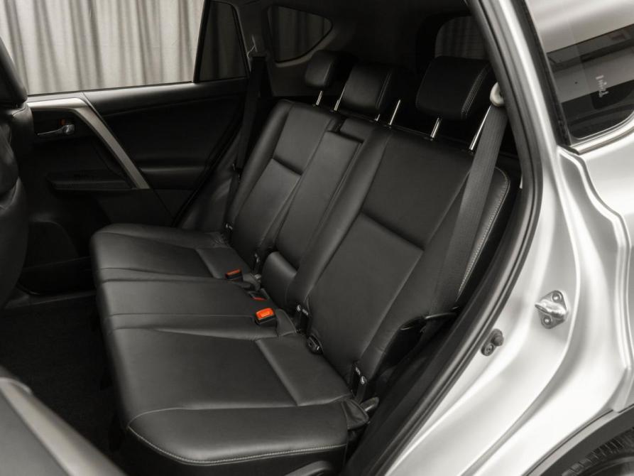Toyota RAV4 IV (XA40) Москва  - изображение 12