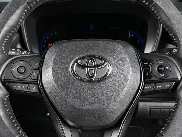 Toyota Corolla XII (E210) с пробегом 2021 года, цена 2 279 000 рублей, 48426 км, универсал, Автокод Объявления