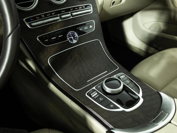 Mercedes-Benz C-Класс IV (W205) с пробегом 2015 года, цена 1 980 000 рублей, 127775 км, седан, Автокод Объявления
