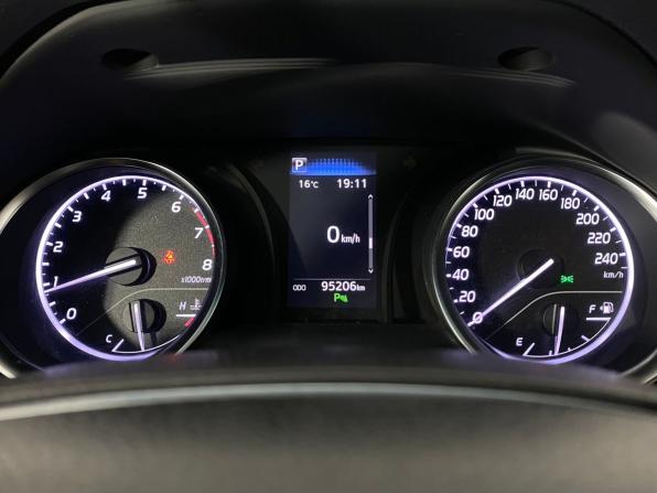 Toyota Camry VIII (XV70) с пробегом 2021 года, цена 3 050 000 рублей, 92205 км, седан, Автокод Объявления