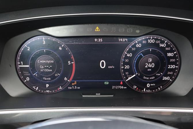 Volkswagen Tiguan II с пробегом 2018 года, цена 1 949 000 рублей, 211000 км, внедорожник, Автокод Объявления