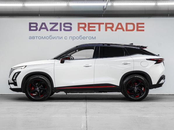 Omoda C5 I с пробегом 2023 года, цена 1 900 000 рублей, 62239 км, внедорожник, Автокод Объявления