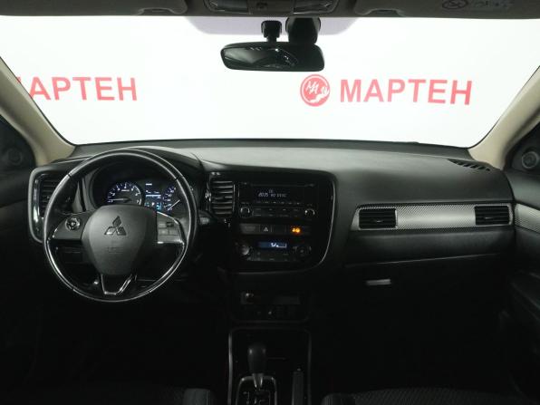 Mitsubishi Outlander III Рестайлинг 2 с пробегом 2018 года, цена 2 288 000 рублей, 49666 км, внедорожник, Автокод Объявления