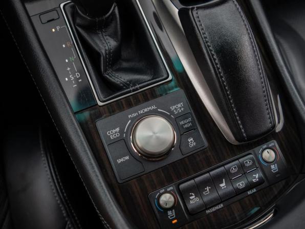 Lexus LS IV Рестайлинг 2 с пробегом 2014 года, цена 2 799 000 рублей, 204593 км, седан, Автокод Объявления