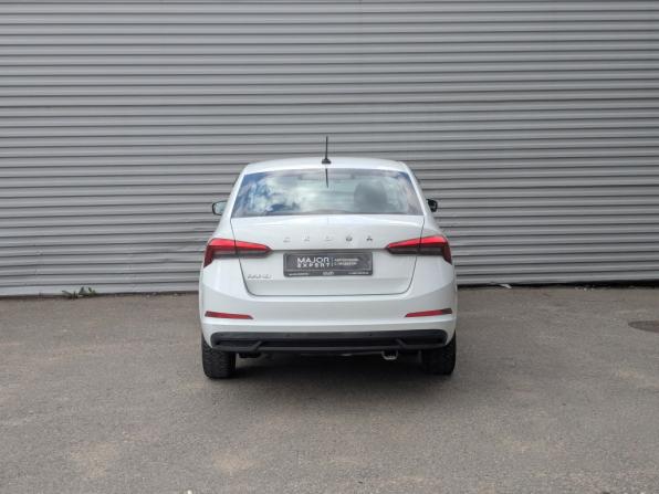 Skoda Rapid II с пробегом 2021 года, цена 1 225 000 рублей, 153264 км, лифтбек, Автокод Объявления