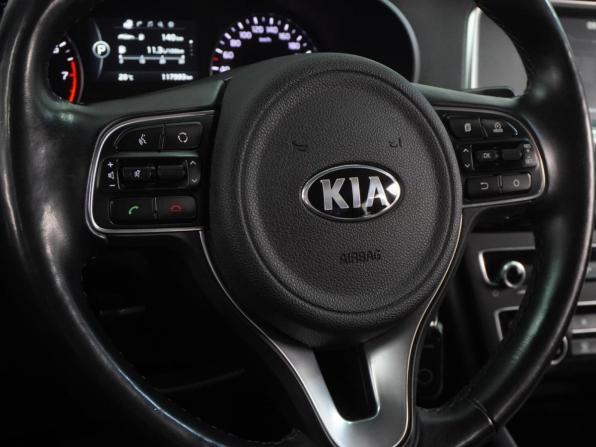 Kia Optima IV с пробегом 2018 года, цена 1 999 000 рублей, 117993 км, седан, Автокод Объявления