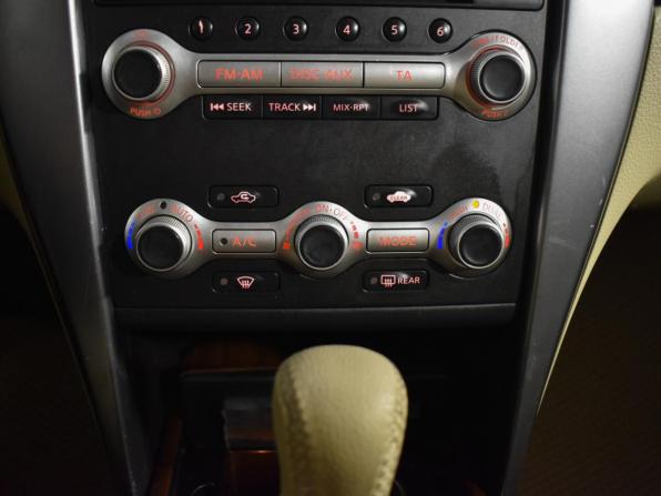Nissan Teana II Рестайлинг с пробегом 2011 года, цена 749 000 рублей, 261059 км, седан, Автокод Объявления