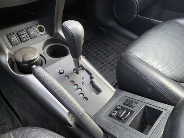 Toyota RAV4 III (XA30) с пробегом 2008 года, цена 1 100 000 рублей, 277177 км, внедорожник, Автокод Объявления