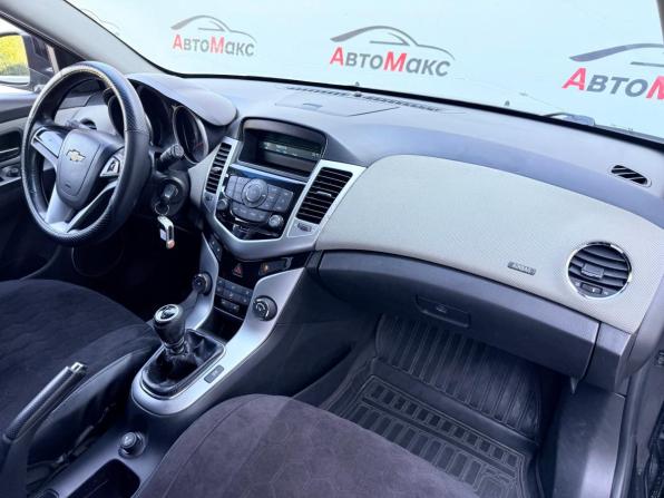 Chevrolet Cruze I с пробегом 2012 года, цена 640 000 рублей, 184910 км, хэтчбек, Автокод Объявления