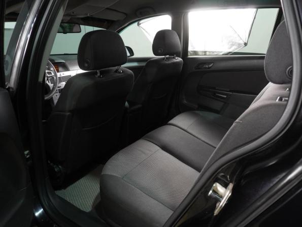 Opel Astra H Рестайлинг с пробегом 2011 года, цена 669 000 рублей, 153508 км, универсал, Автокод Объявления