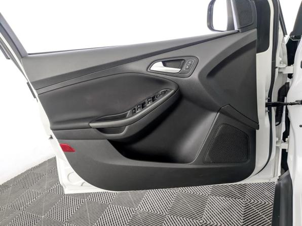 Ford Focus III Рестайлинг с пробегом 2018 года, цена 1 200 000 рублей, 87258 км, хэтчбек, Автокод Объявления
