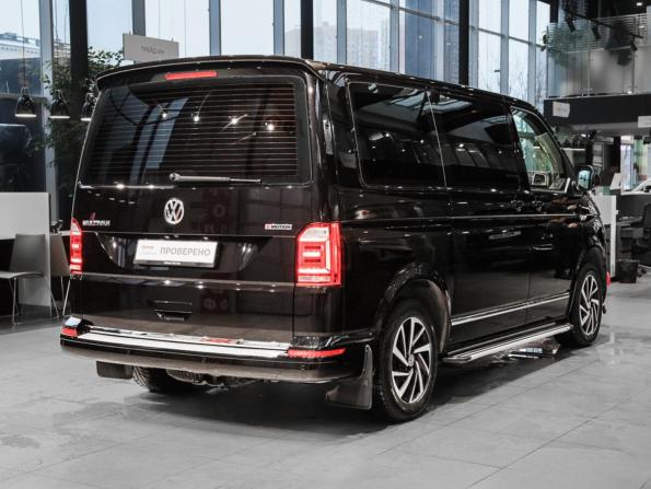 Volkswagen Multivan T6 с пробегом 2018 года, цена 5 200 000 рублей, 74000 км, минивэн, Автокод Объявления