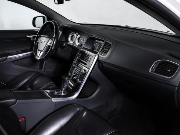 Volvo S60 II с пробегом 2012 года, цена 1 050 000 рублей, 160300 км, седан, Автокод Объявления