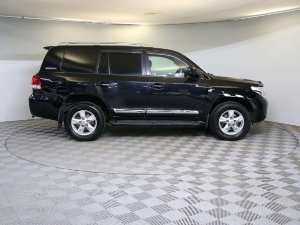 Toyota Land Cruiser 200 Series с пробегом 2011 года, цена 2 890 000 рублей, 203000 км, внедорожник, Автокод Объявления