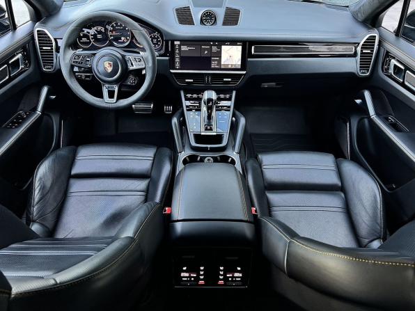 Porsche Cayenne III с пробегом 2019 года, цена 15 490 000 рублей, 86000 км, внедорожник, Автокод Объявления