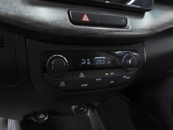 Suzuki Ertiga II Рестайлинг с пробегом 2022 года, цена 1 900 000 рублей, 135989 км, компактвэн, Автокод Объявления