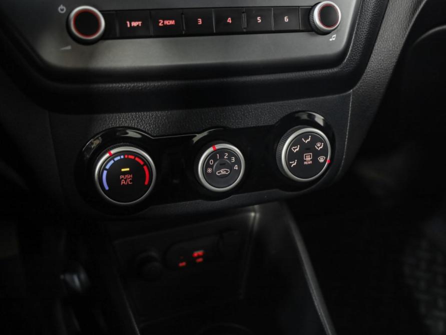 Kia Rio III Рестайлинг Санкт-Петербург  - изображение 14