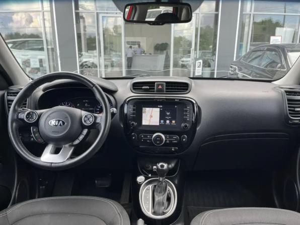 Kia Soul II Рестайлинг с пробегом 2017 года, цена 1 298 000 рублей, 122000 км, хэтчбек, Автокод Объявления